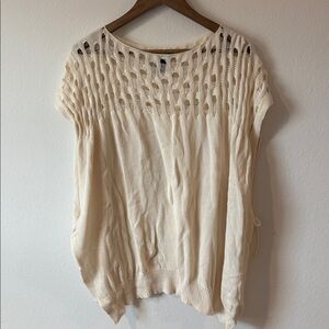 Simply Vera wang poncho